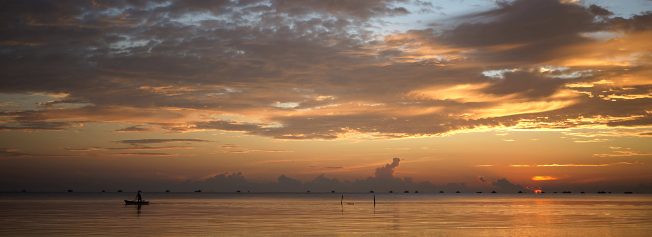 印尼海岛的日出